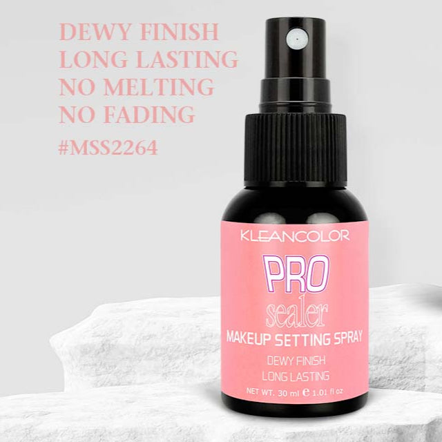 Pro Sealer Makeup Setting Spray in Dewy Finish