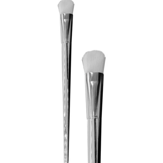 Silver Oval Eyeshadow Brush